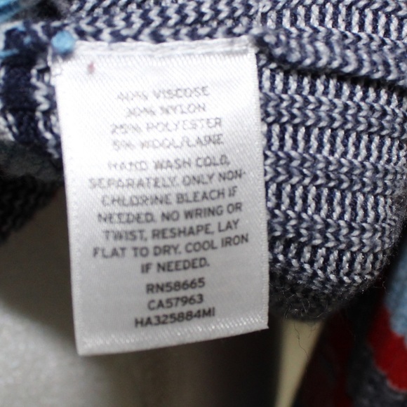 Halogen Woman's Stripped Ribbed Knit Pullover Sweater Top - Size Medium - Picture 6 of 6